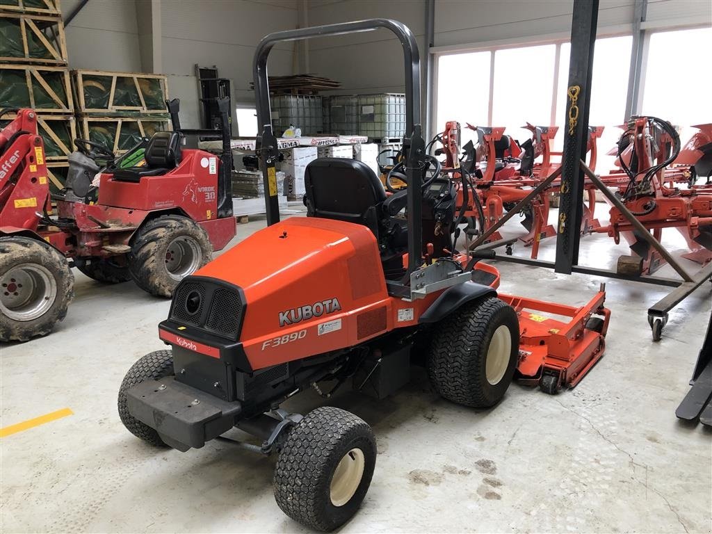 Rasentraktor des Typs Kubota F3890 183 cm klippebord, 4 WD og servo, Gebrauchtmaschine in Sindal (Bild 3)