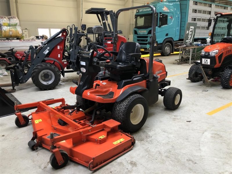 Rasentraktor tip Kubota F3890 183 cm klippebord, 4 WD og servo, Gebrauchtmaschine in Sindal (Poză 1)