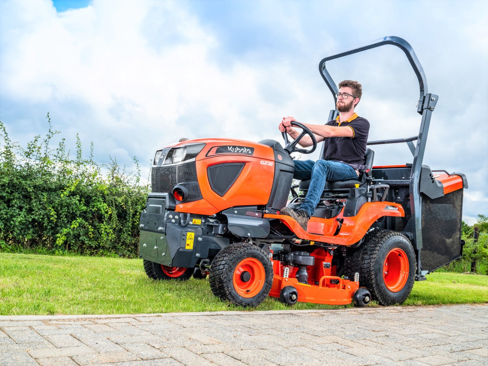 Rasentraktor a típus Kubota G231 LD, Neumaschine ekkor: Olpe (Kép 11)