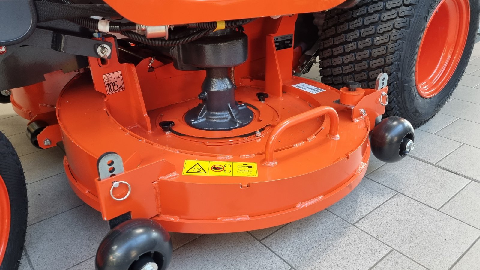 Rasentraktor του τύπου Kubota G261-HD Sportplatzmäher, Neumaschine σε Olpe (Φωτογραφία 9)