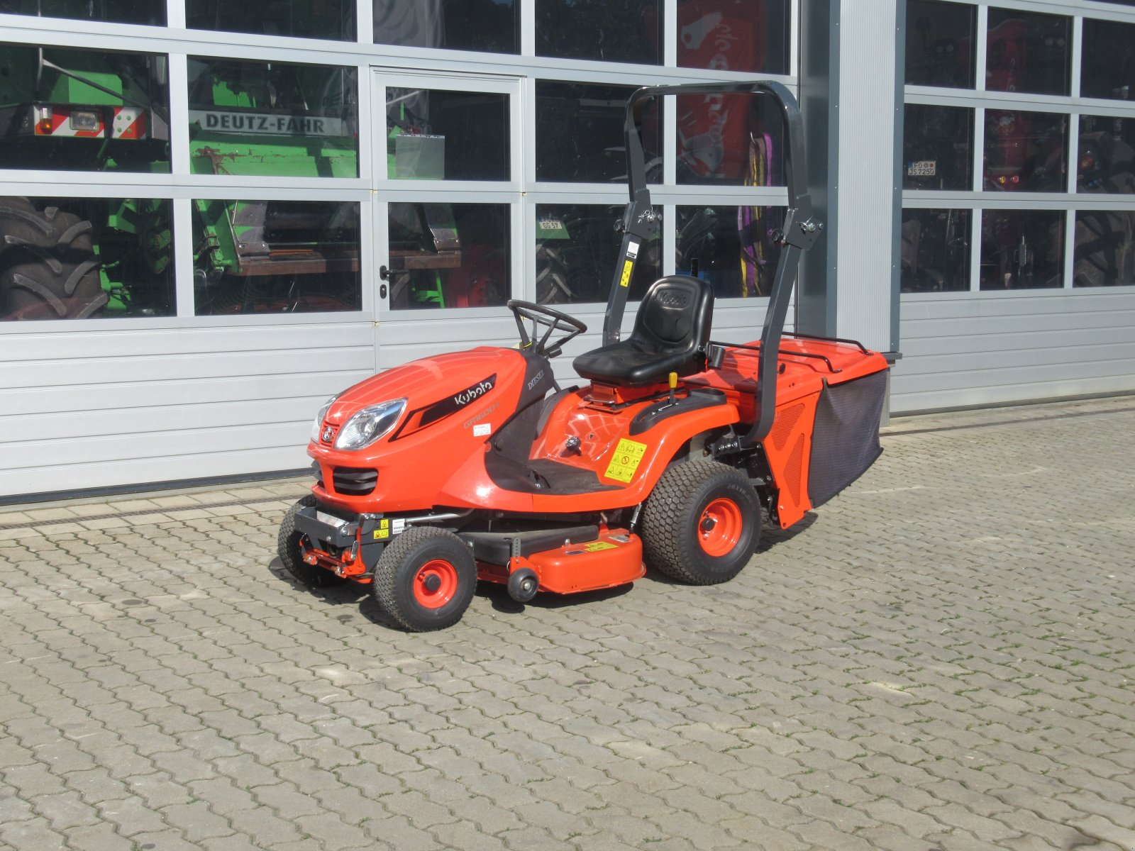 Rasentraktor of the type Kubota GR 1600, Gebrauchtmaschine in Waischenfeld (Picture 1)