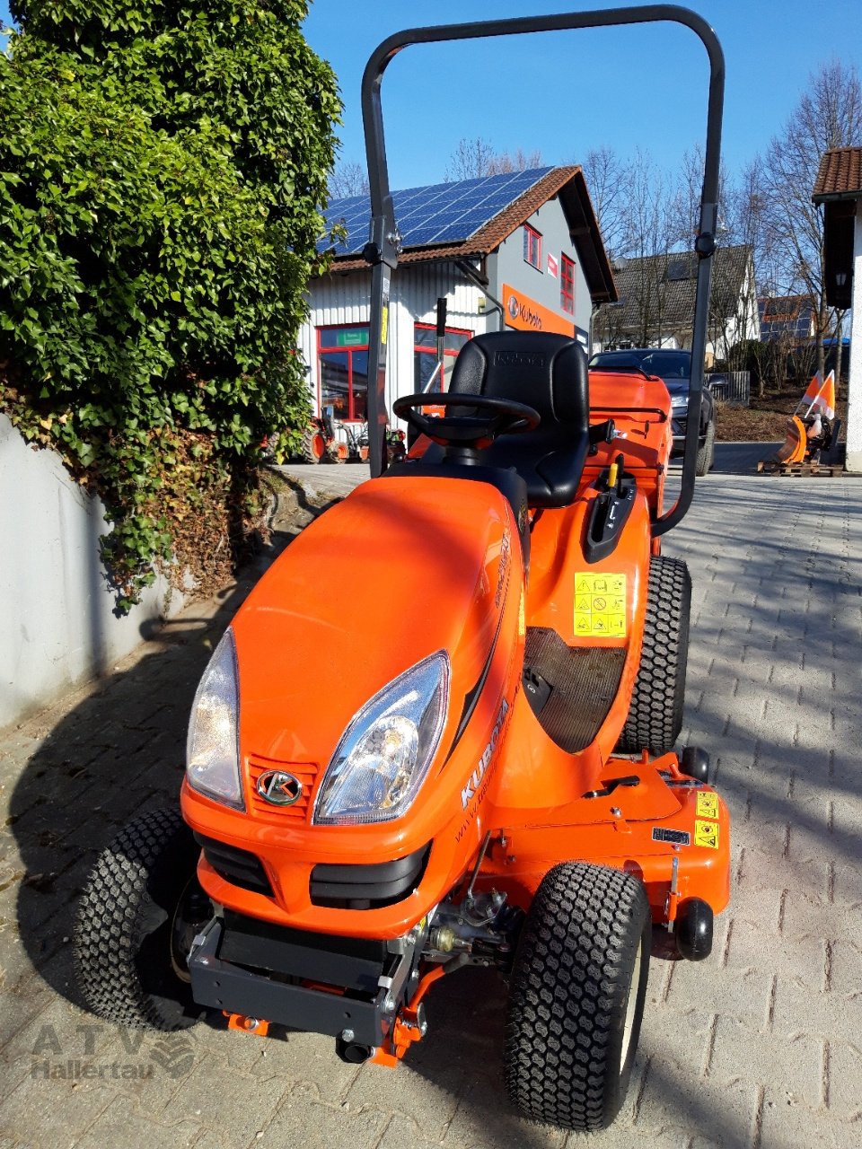 Rasentraktor van het type Kubota GR 2120, Neumaschine in Schweitenkirchen (Foto 4)