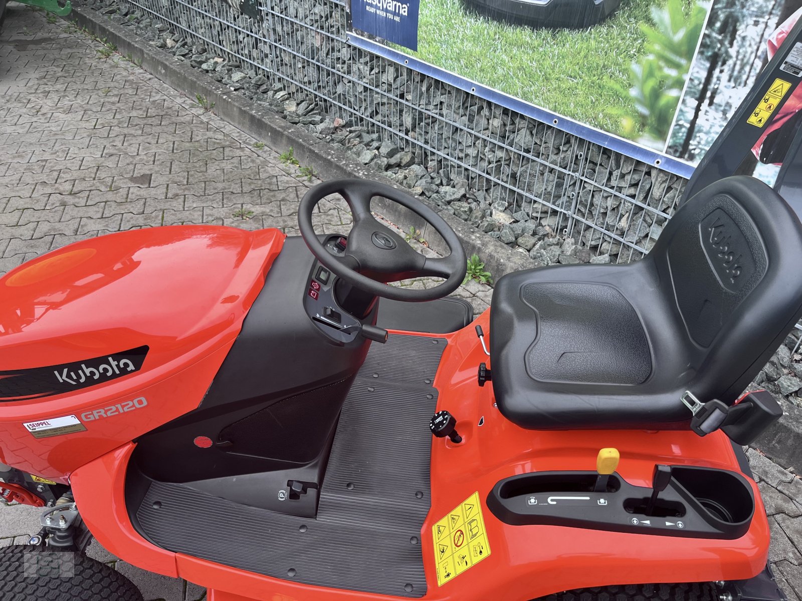 Rasentraktor tip Kubota GR 2120, Gebrauchtmaschine in Gross-Bieberau (Poză 7)