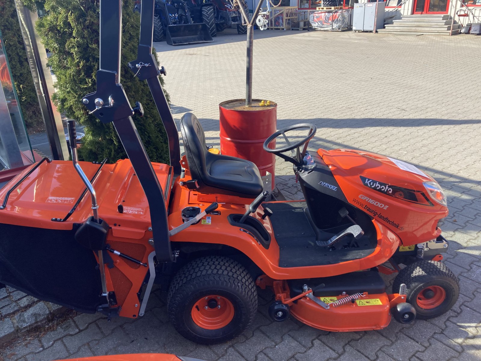 Rasentraktor van het type Kubota GR1600 II, Neumaschine in Schweitenkirchen (Foto 1)