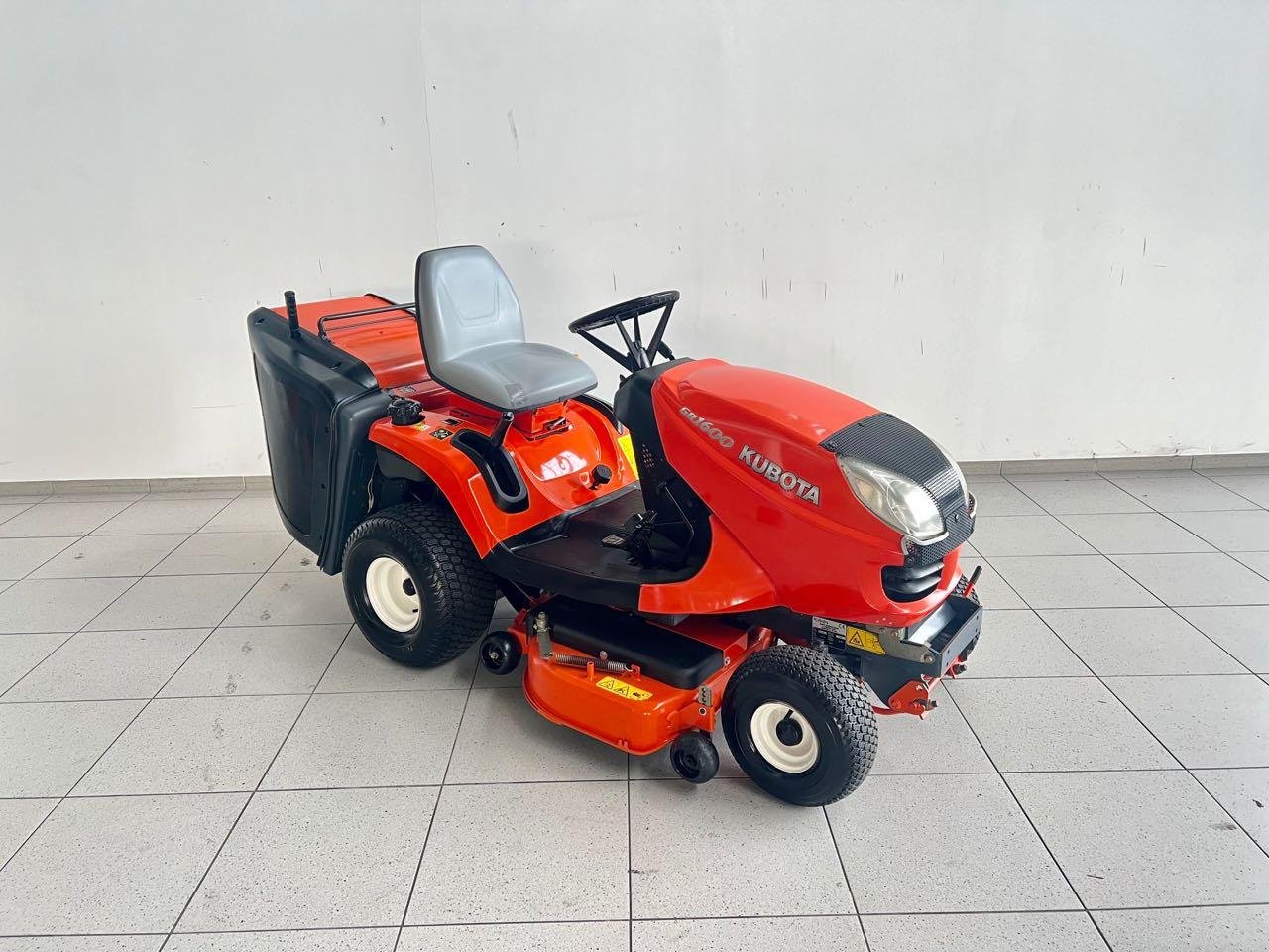 Rasentraktor van het type Kubota GR1600, Gebrauchtmaschine in Neubeckum (Foto 2)