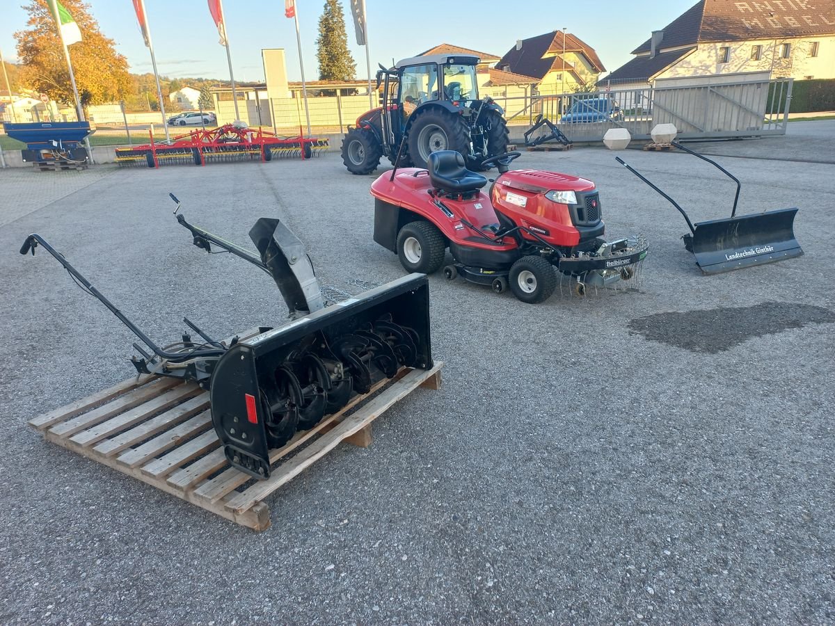 Rasentraktor typu MTD-Motorgeräte 220/105 H viel Zubehör, Gebrauchtmaschine v Saxen (Obrázek 2)