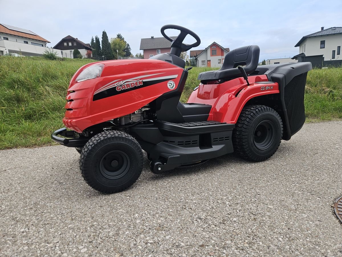 Rasentraktor van het type Stiga CG 84 H baugleich Alpina AT4 84 HA, Neumaschine in Gallspach (Foto 2)