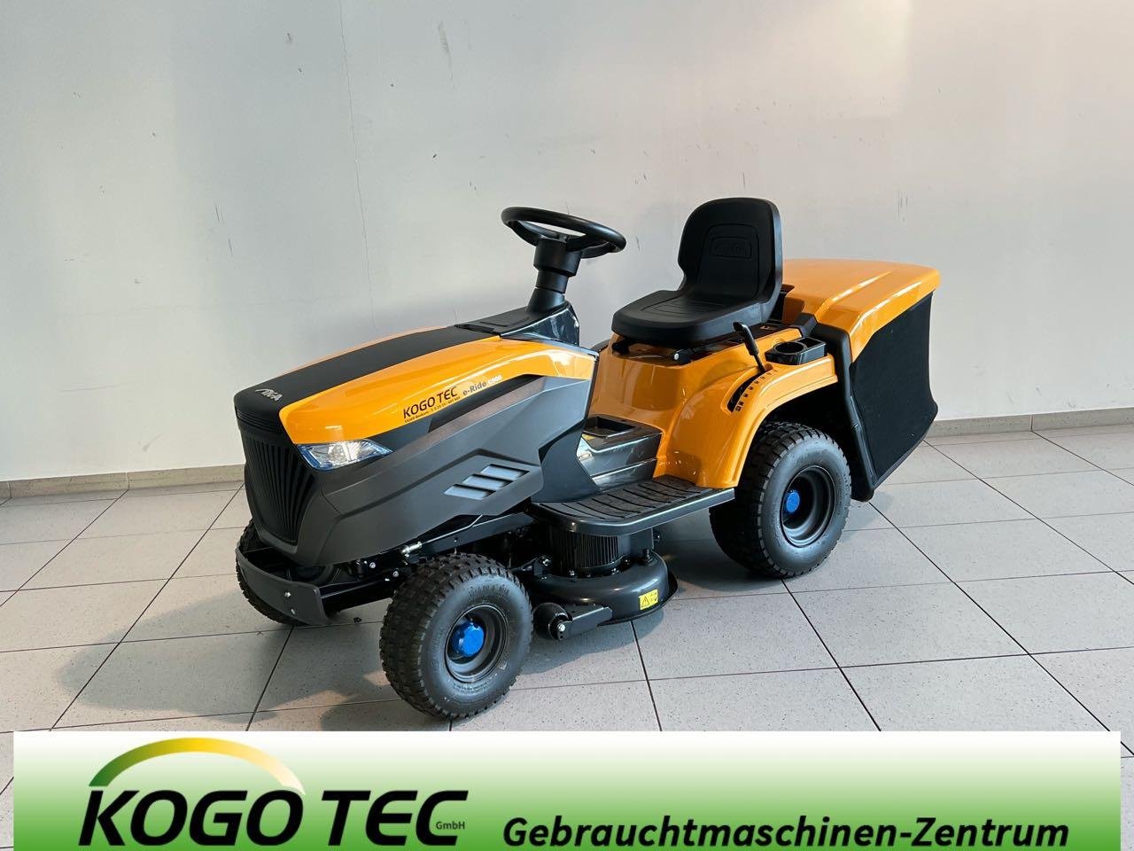 Rasentraktor типа Stiga E-Ride C500, Gebrauchtmaschine в Neubeckum (Фотография 1)