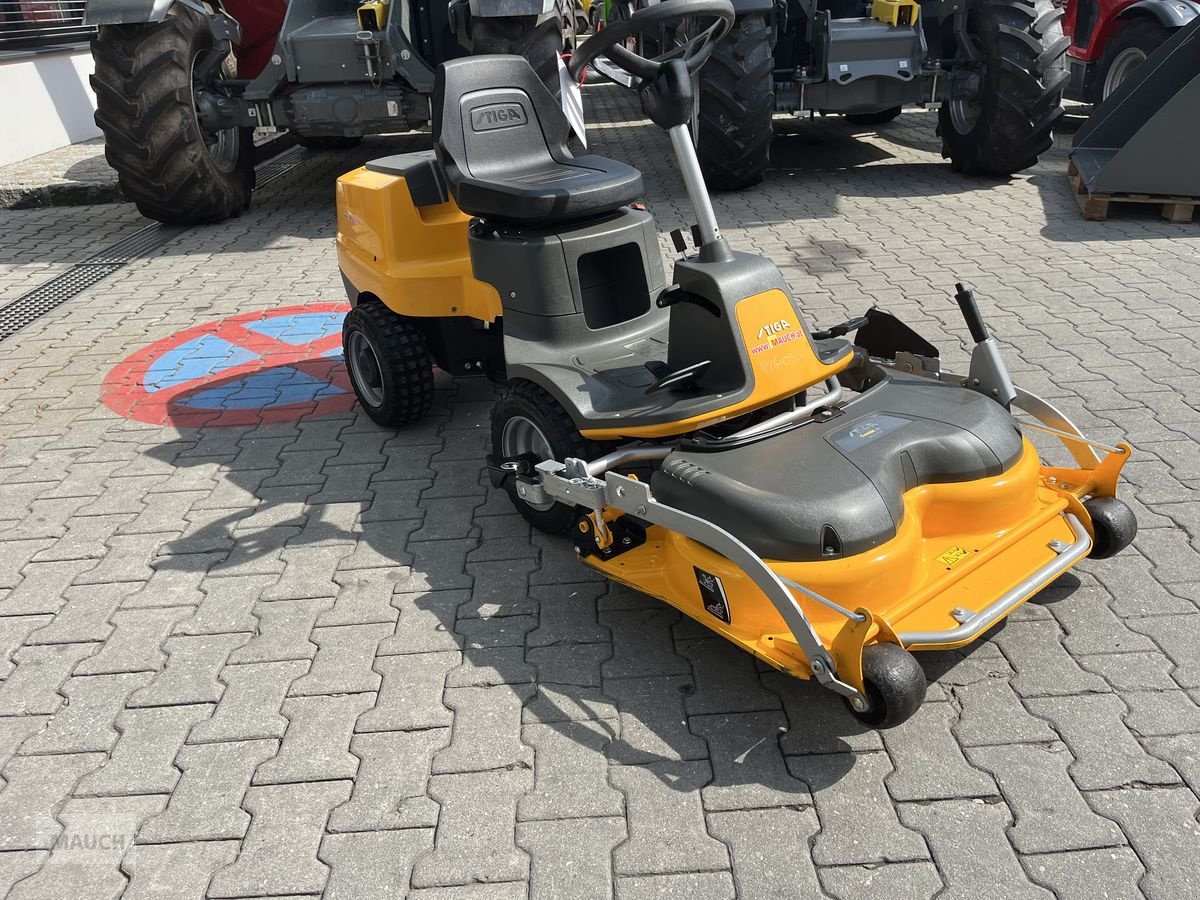 Rasentraktor типа Stiga Park Comfort 120 V302, Gebrauchtmaschine в Burgkirchen (Фотография 11)