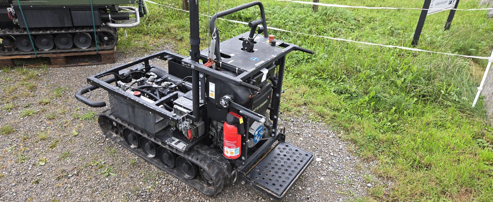 Raupendumper des Typs Niko Raupe Hatz 1B50 T-4 Tank Stromgenerator GTS Stromaggregat, Gebrauchtmaschine in Schliersee (Bild 9)