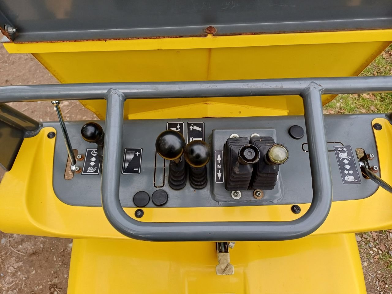 Raupendumper za tip Wacker Neuson DT12, Gebrauchtmaschine u Terschuur (Slika 7)