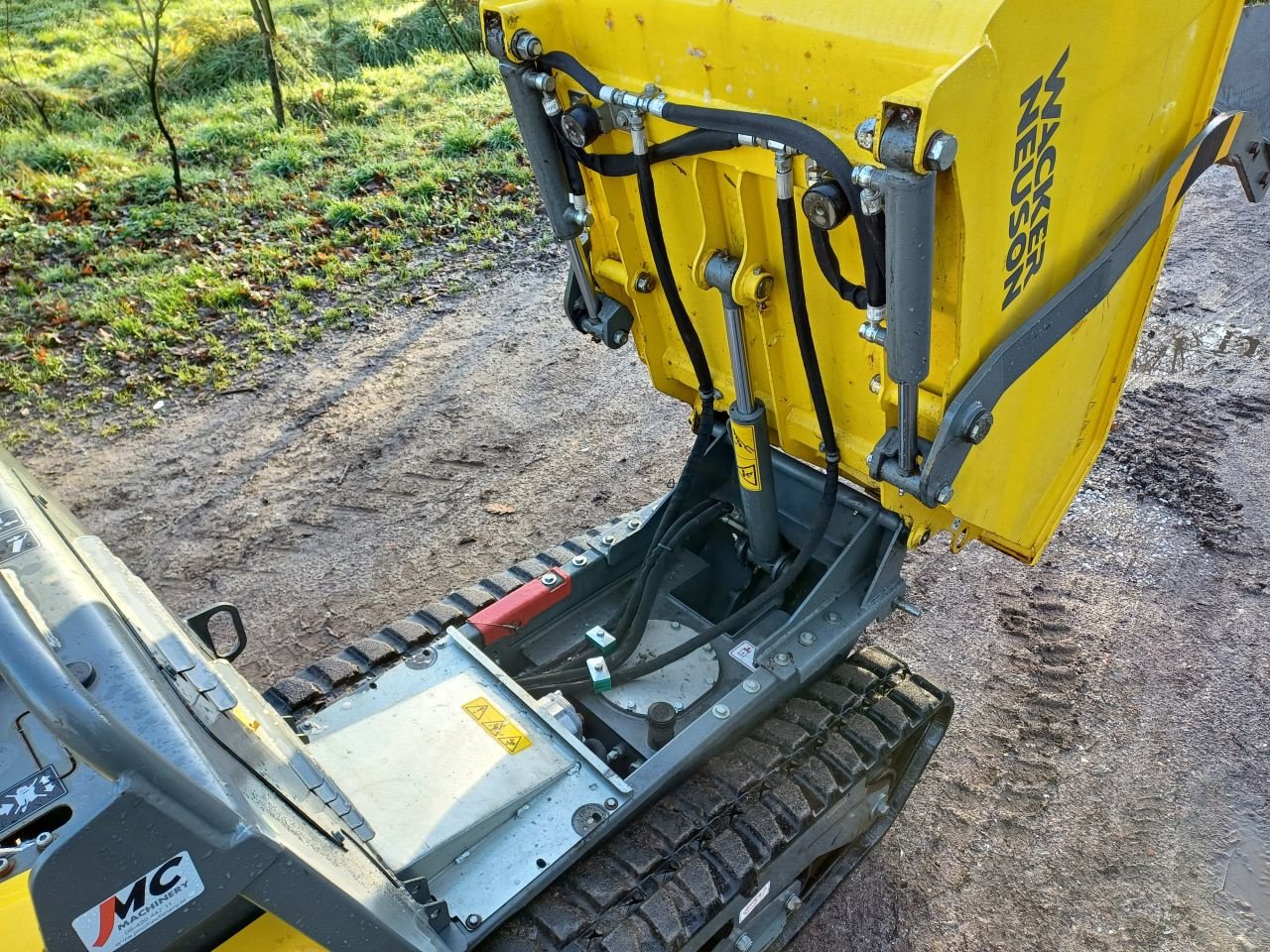 Raupendumper typu Wacker Neuson DT12, Gebrauchtmaschine w Terschuur (Zdjęcie 4)