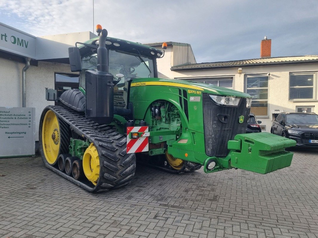 Raupentraktor des Typs John Deere 8370RT MY18 e23 40, Gebrauchtmaschine in Neubrandenburg (Bild 8)