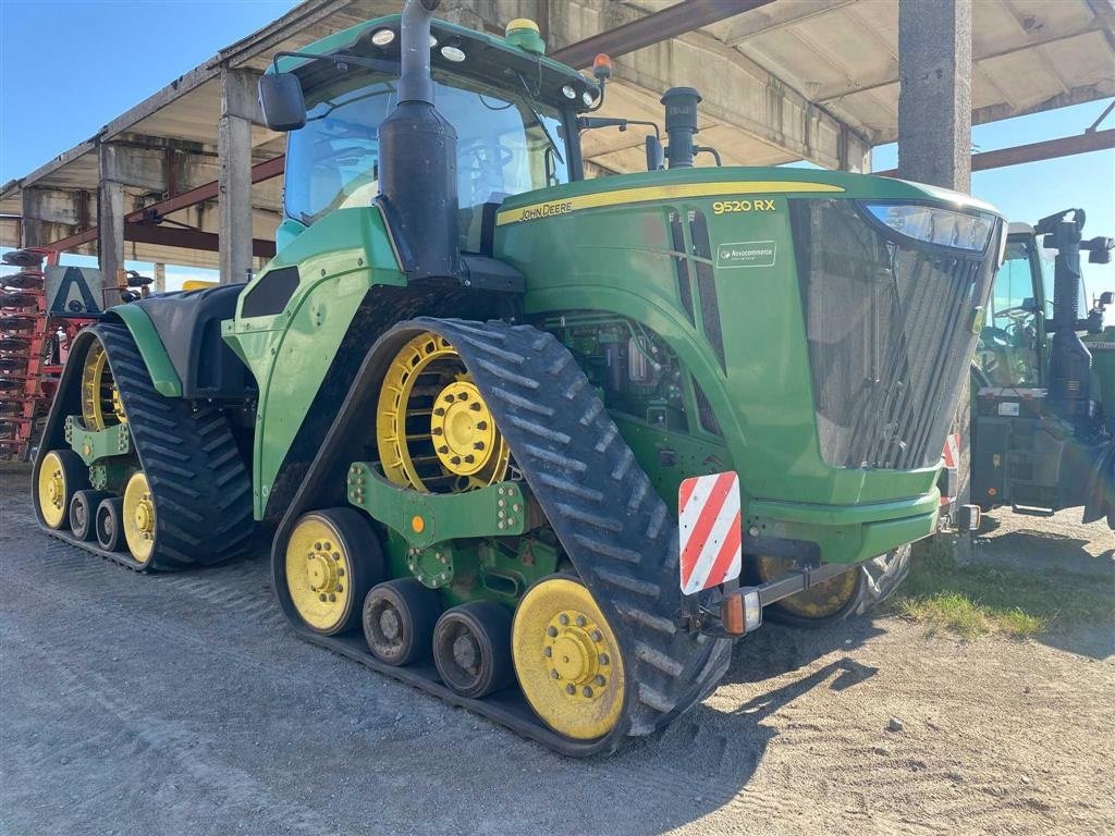 Raupentraktor от тип John Deere 9520 RX Monster bæltetraktor. GPS. StarFire. Auto steer ready. Ring til Ulrik på  40255544. Jeg snakker Jysk., Gebrauchtmaschine в Kolding (Снимка 3)