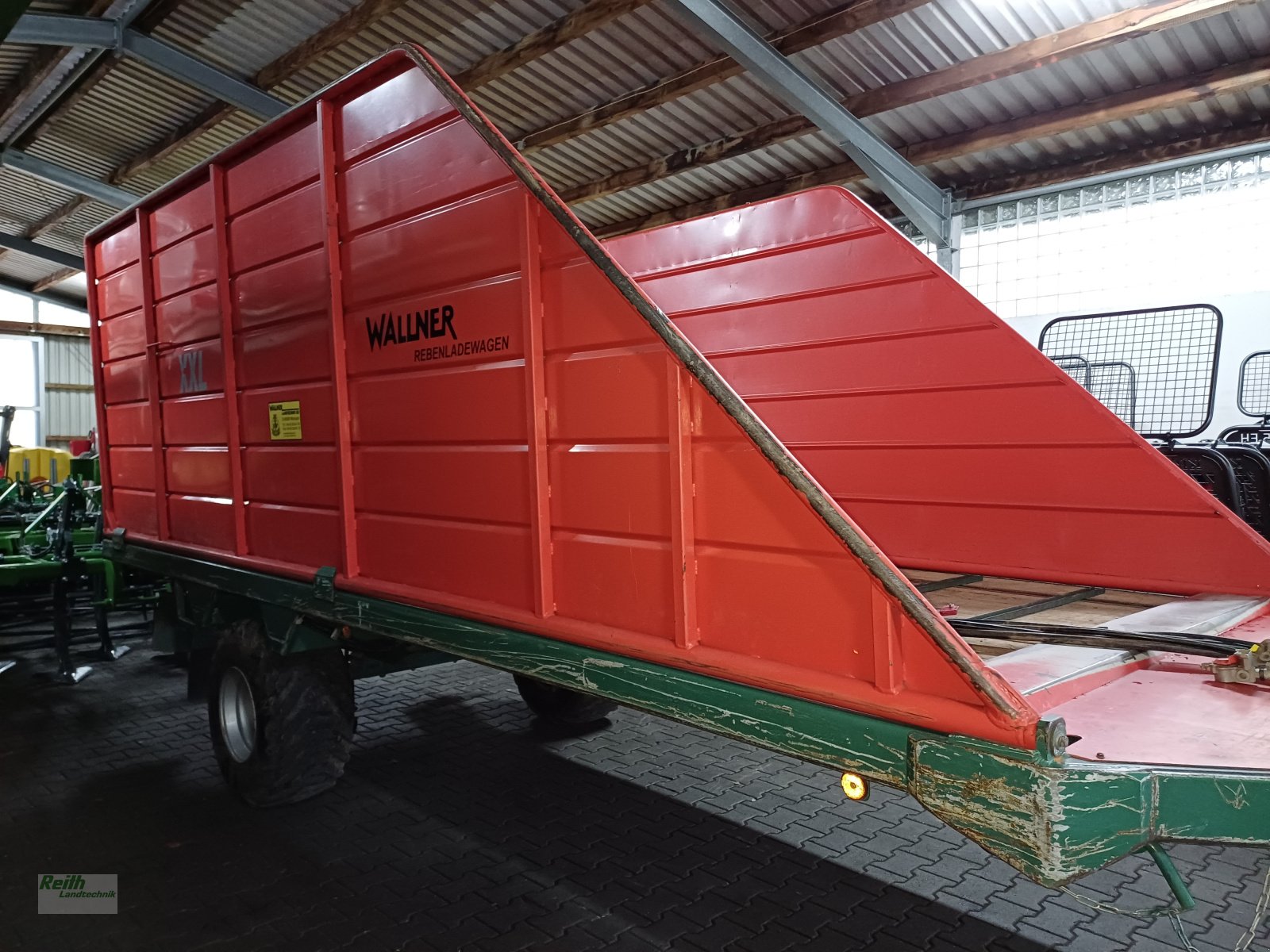 Rebenladewagen m. Abreißgerät des Typs Wallner Hopfen-Rebenladewagen XXL, Gebrauchtmaschine in Wolnzach (Bild 8)