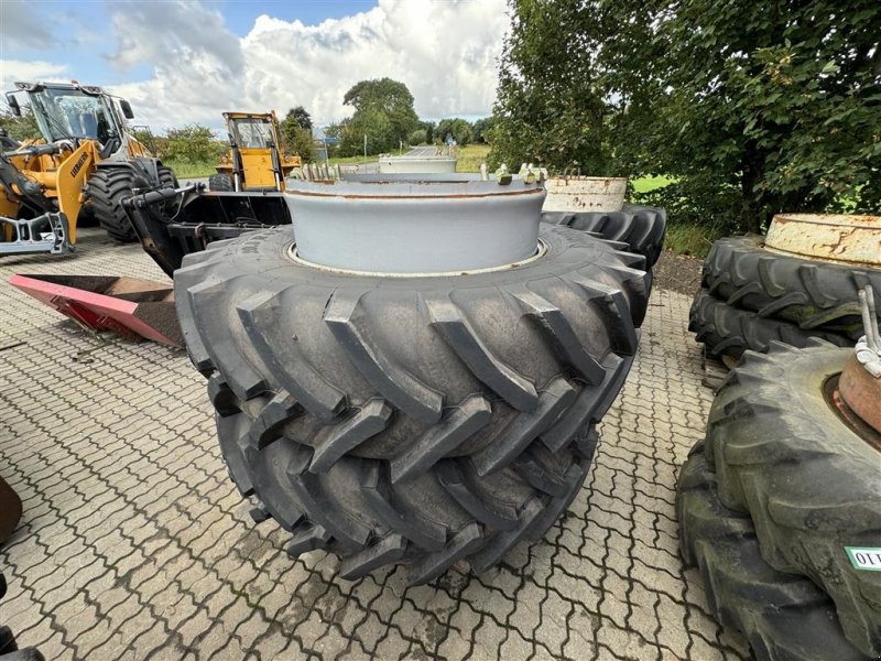 Reifen tip Alliance 20.8 R42 MED 8 LÅSE! NÆSTEN NYE!, Gebrauchtmaschine in Nørager (Poză 1)