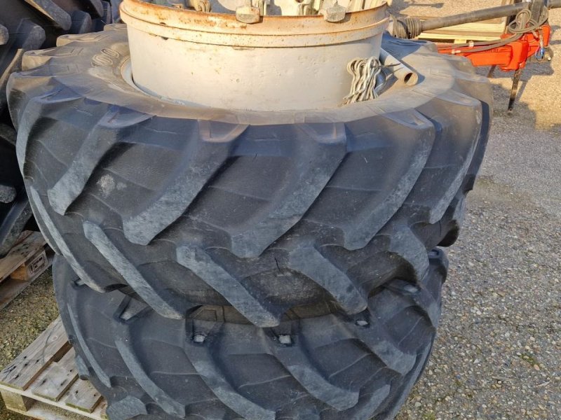 Reifen Türe ait AP 480/70R28, Gebrauchtmaschine içinde Viborg