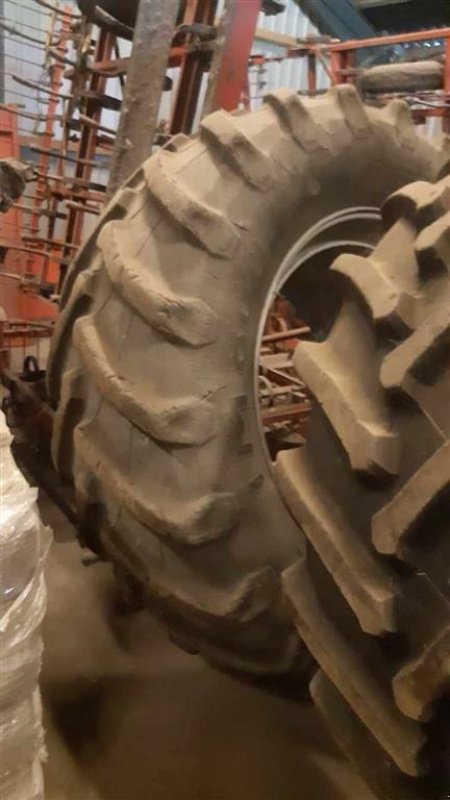 Reifen des Typs AP 650/65R42, Gebrauchtmaschine in Danmark (Bild 1)