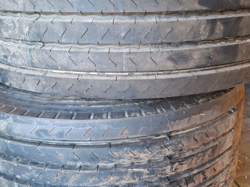 Reifen typu Barkley 445/45 R19.5, Neumaschine v Kamperveen (Obrázek 1)