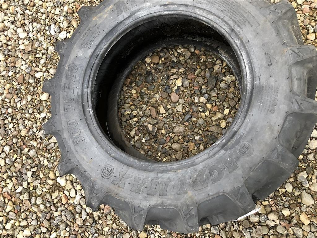 Reifen Türe ait BKT 300/70R20 Nye, Gebrauchtmaschine içinde Rødekro (resim 2)