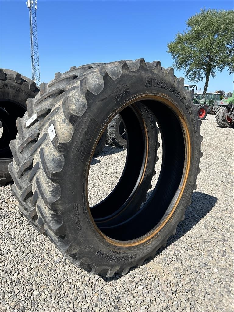 Reifen типа BKT 380/90 R50, Gebrauchtmaschine в Rødekro (Фотография 1)