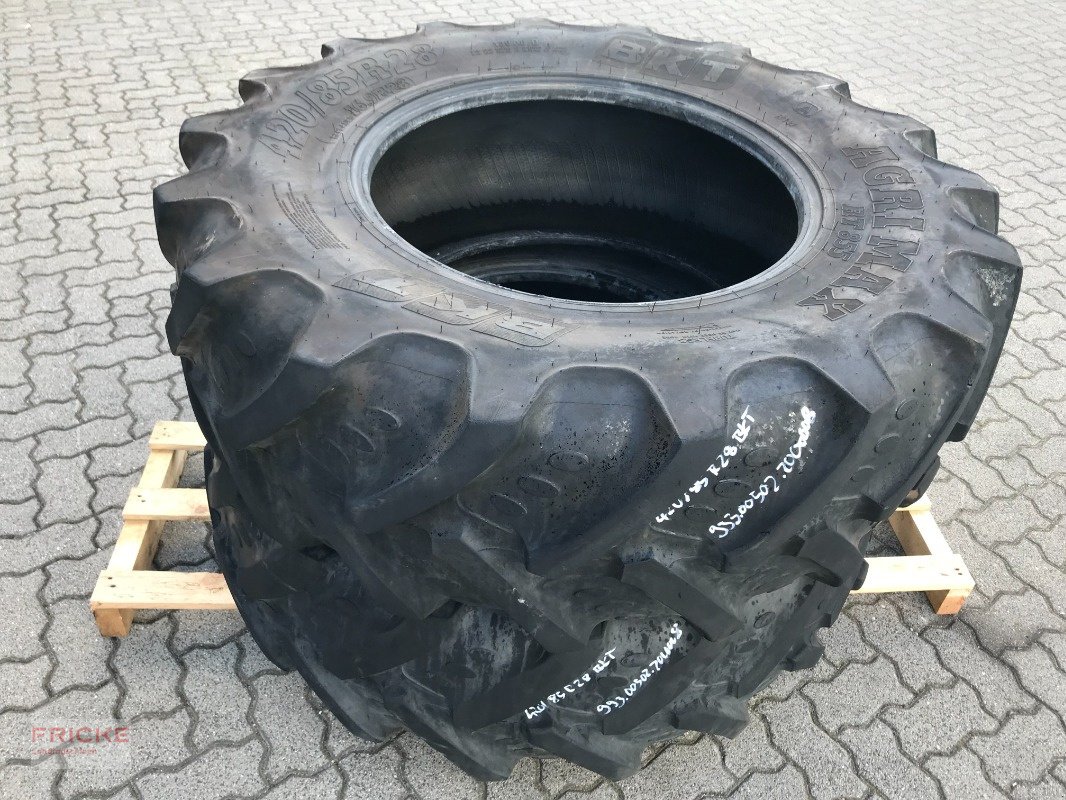 Reifen des Typs BKT 420/85 R28 Agrimax RT 855, Gebrauchtmaschine in Demmin (Bild 3)