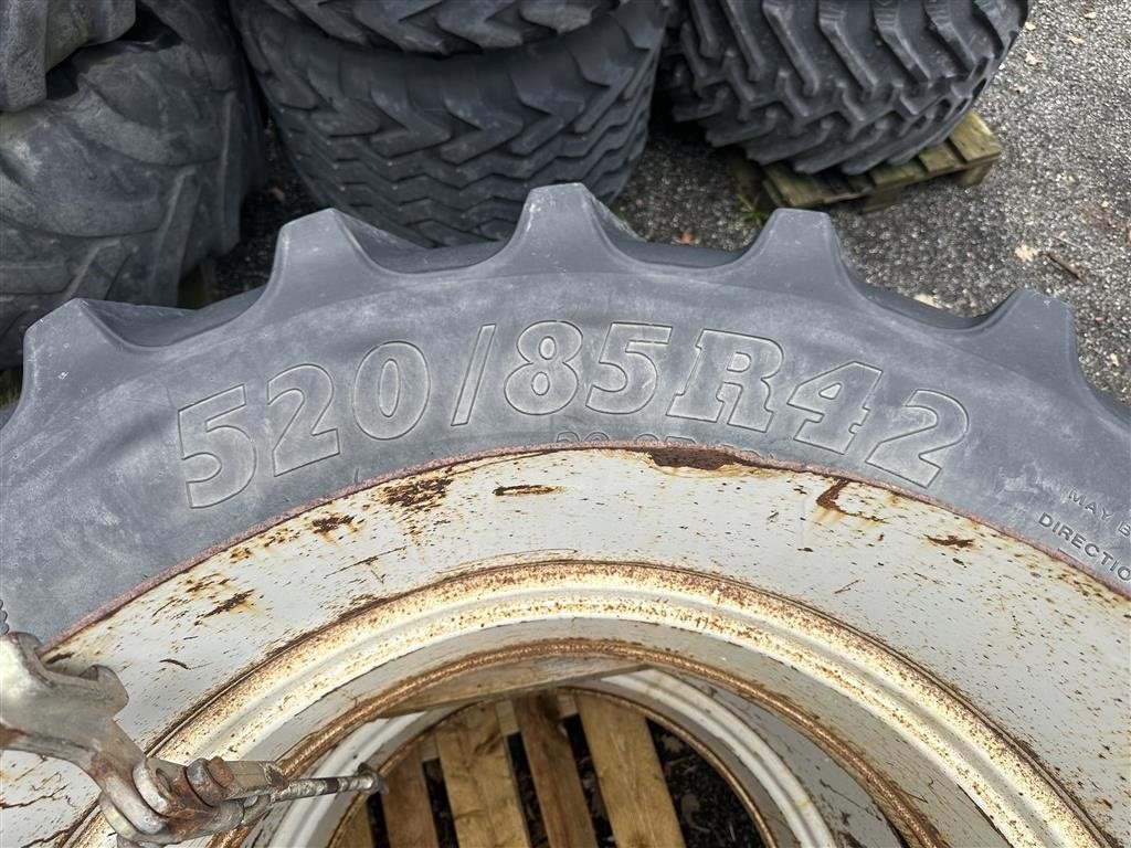 Reifen del tipo BKT 520/85 R42, Gebrauchtmaschine en Gjerlev J. (Imagen 3)