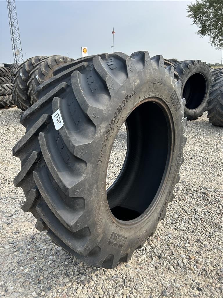 Reifen от тип BKT 600/60R38 VF, Gebrauchtmaschine в Rødekro (Снимка 1)