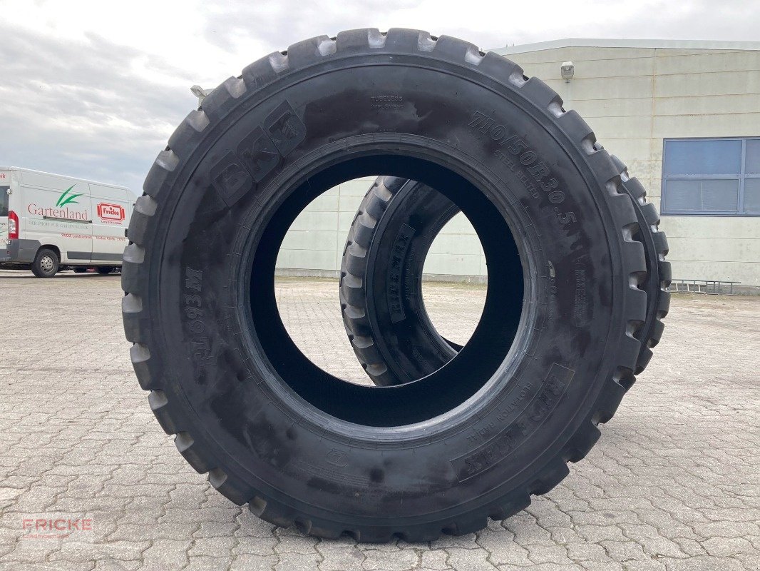 Reifen du type BKT 710/50 R30.5 FL693M, Gebrauchtmaschine en Demmin (Photo 1)