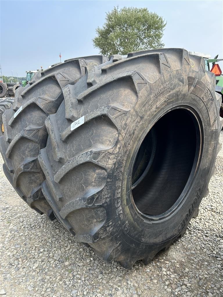 Reifen van het type BKT 710/70R38, Gebrauchtmaschine in Rødekro (Foto 1)