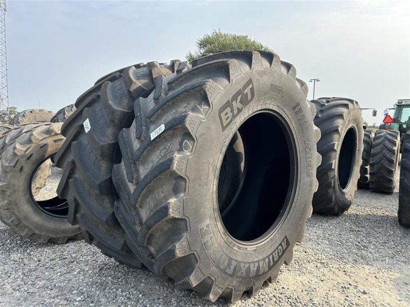 Reifen типа BKT 710/75R42, Gebrauchtmaschine в Rødekro (Фотография 1)