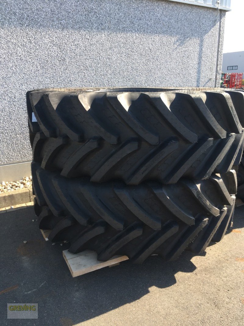 Reifen typu BKT IF 650/85 R38 + IF 600/70 R30, Neumaschine w Euskirchen (Zdjęcie 2)