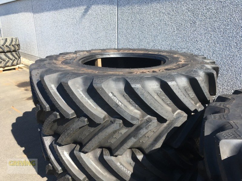 Reifen от тип BKT IF 650/85 R38 + IF 600/70 R30, Neumaschine в Euskirchen (Снимка 3)