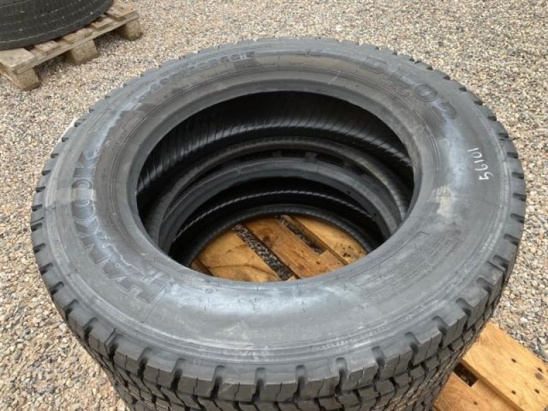 Reifen typu Bridgestone 295/60X22.5, Gebrauchtmaschine w Tim (Zdjęcie 2)