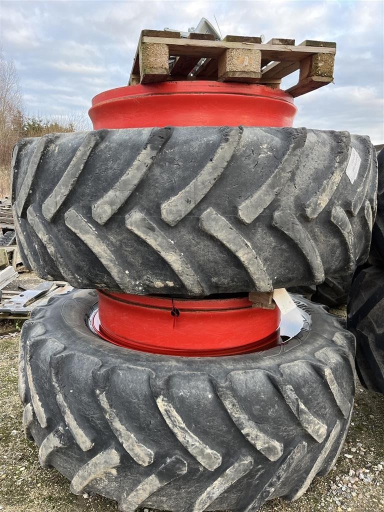 Reifen typu Continental 650/65R42 Fendt røde inkl. låse, Gebrauchtmaschine w Sakskøbing (Zdjęcie 1)