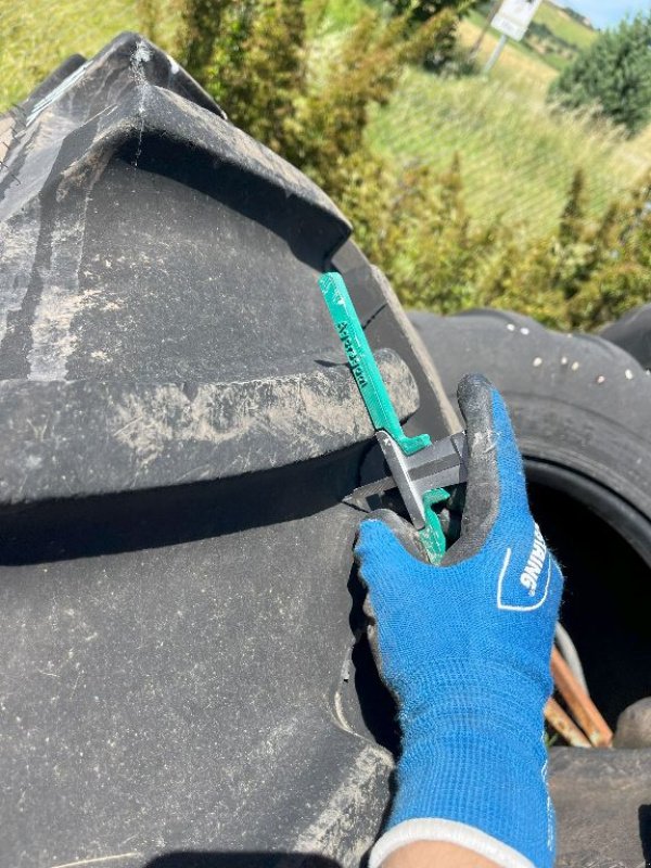 Reifen a típus Continental TRACTOR70, Gebrauchtmaschine ekkor: Montpellier (Kép 4)