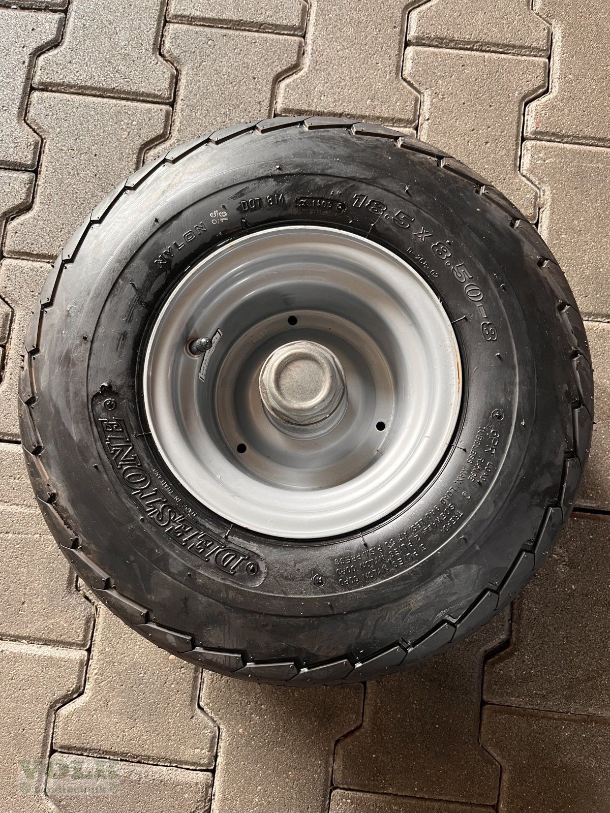 Reifen του τύπου Deestone 18.5 x 8.50 - 8, Neumaschine σε Friedberg-Derching (Φωτογραφία 1)