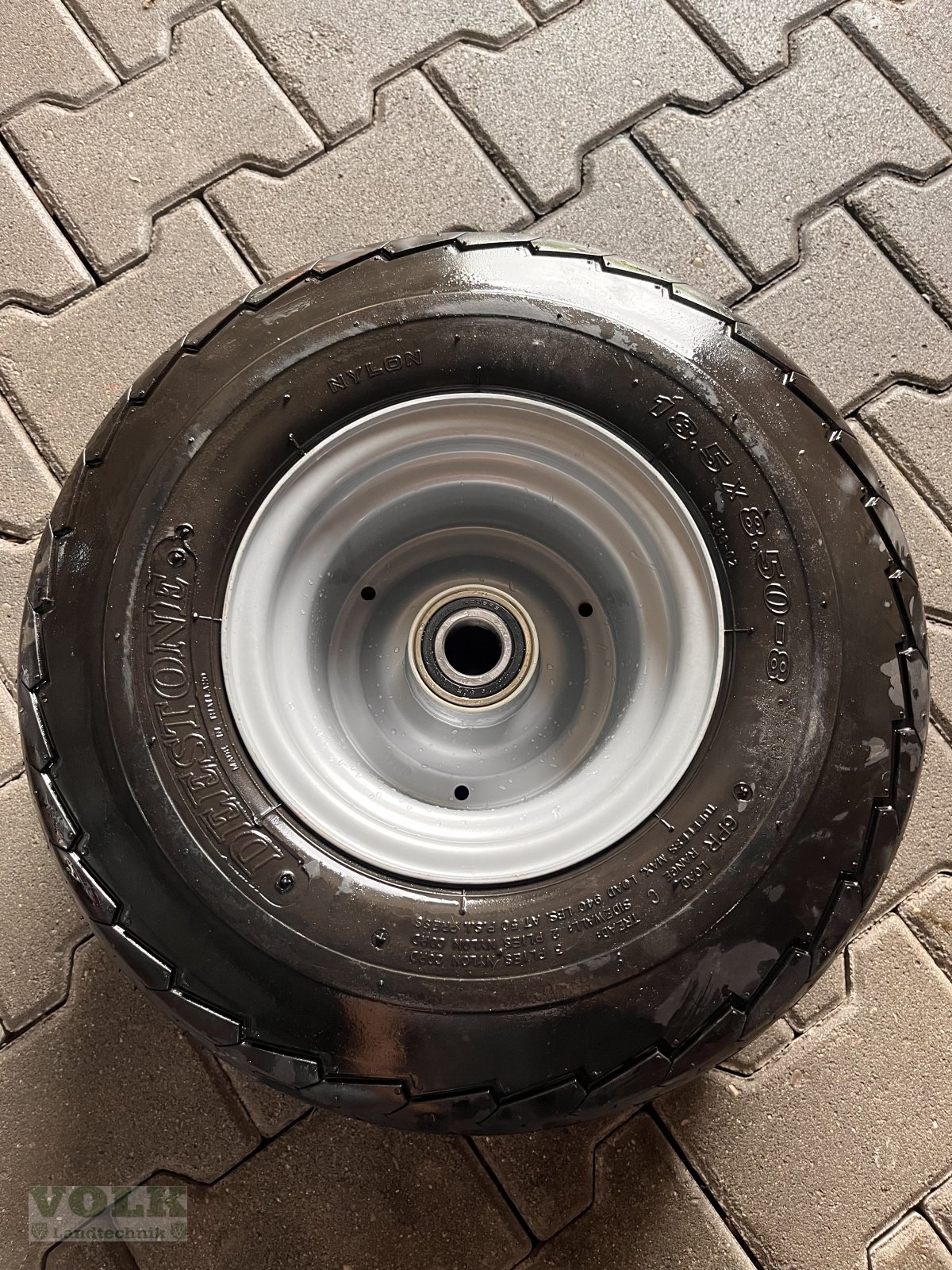 Reifen typu Deestone 18.5 x 8.50 - 8, Neumaschine v Friedberg-Derching (Obrázek 6)