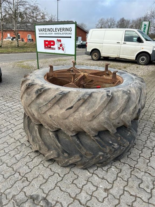 Reifen typu Dunlop 14.9 R38, Gebrauchtmaschine v Kongerslev (Obrázek 1)