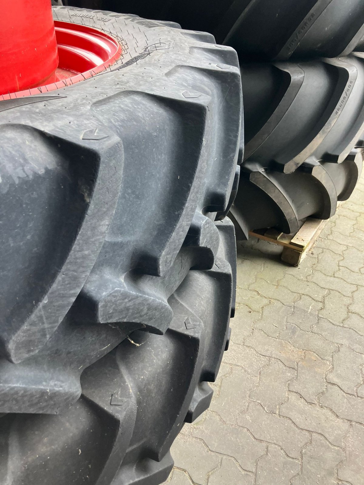 Reifen του τύπου Fendt 380/80R38 + VF380/90R54 3,8m Spur, Gebrauchtmaschine σε Lohe-Rickelshof (Φωτογραφία 4)