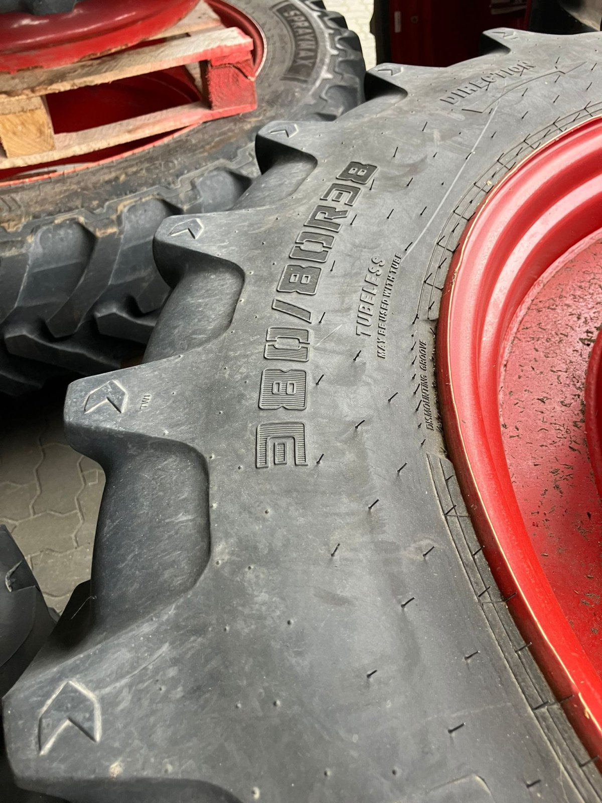 Reifen of the type Fendt 380/80R38 + VF380/90R54 3,8m Spur, Gebrauchtmaschine in Lohe-Rickelshof (Picture 6)