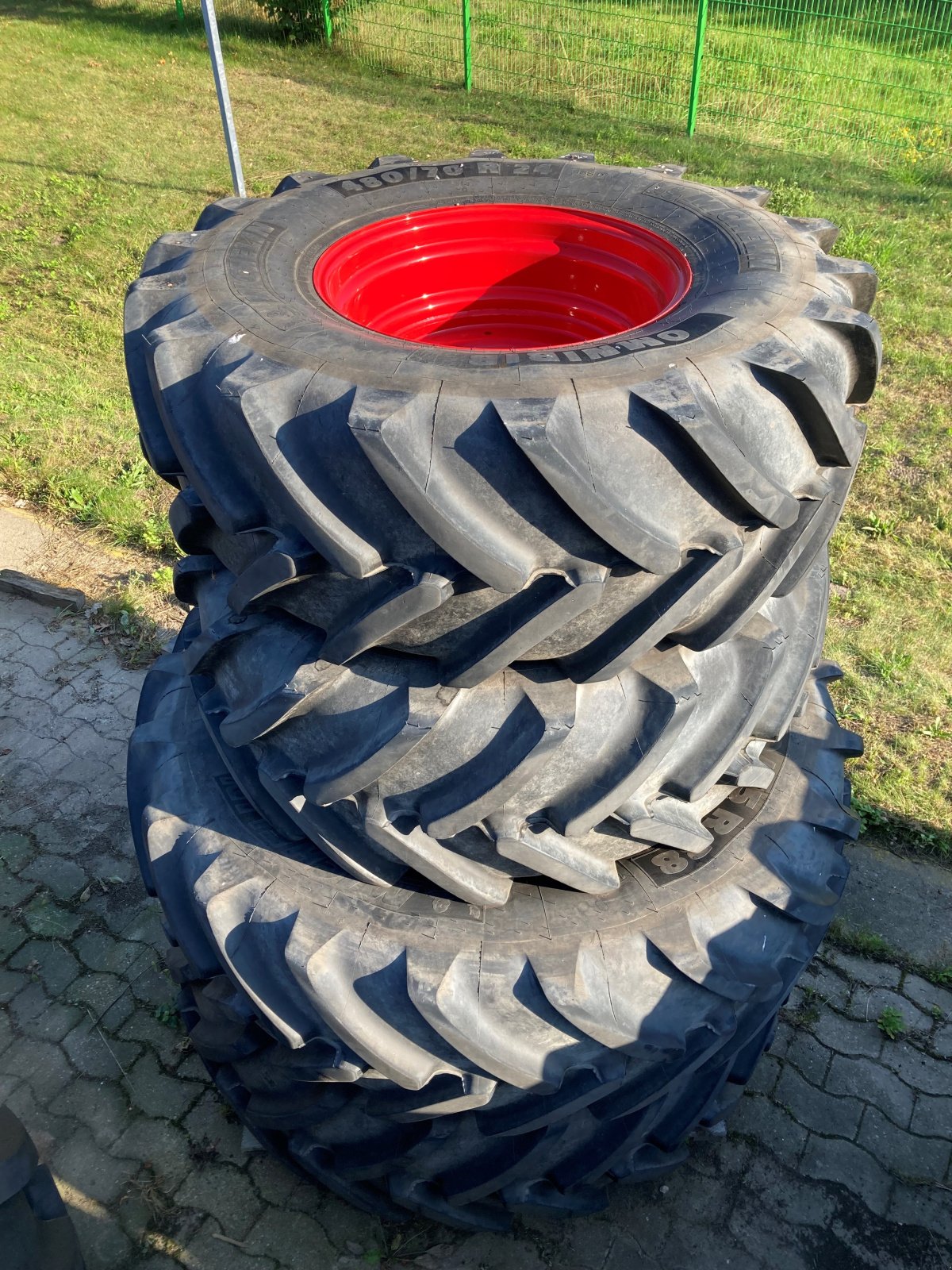 Reifen του τύπου Fendt Michelin 480/70 R24 + 540/65 R, Vorführmaschine σε Gadenstedt (Φωτογραφία 1)