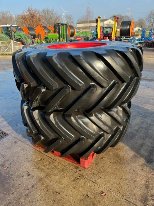 Reifen des Typs Fendt Räder 650/75 R30 + 710/85 R38, Gebrauchtmaschine in Beedenbostel (Bild 7)