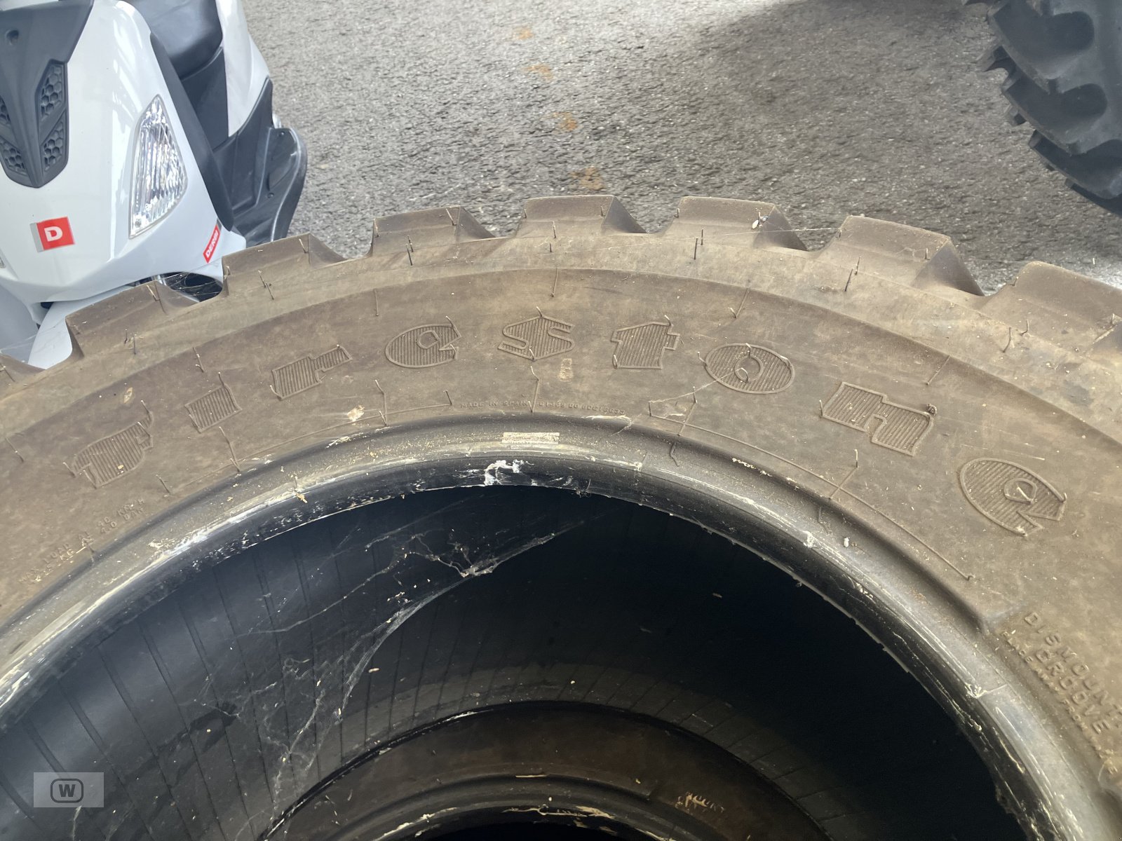 Reifen des Typs Firestone 460/70 R24 IND, Gebrauchtmaschine in Zell an der Pram (Bild 4)