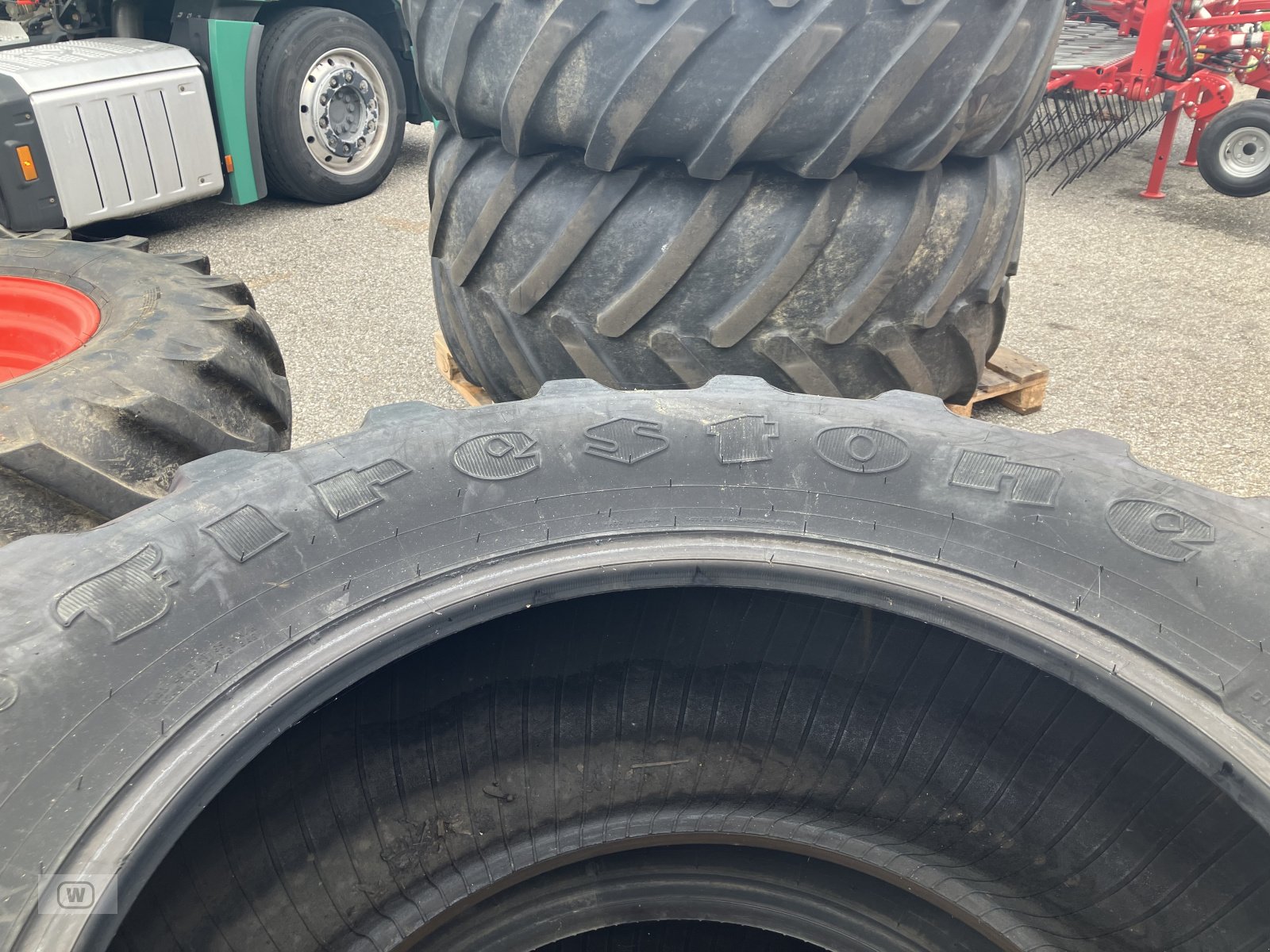 Reifen des Typs Firestone 480/65 R28, Gebrauchtmaschine in Zell an der Pram (Bild 4)