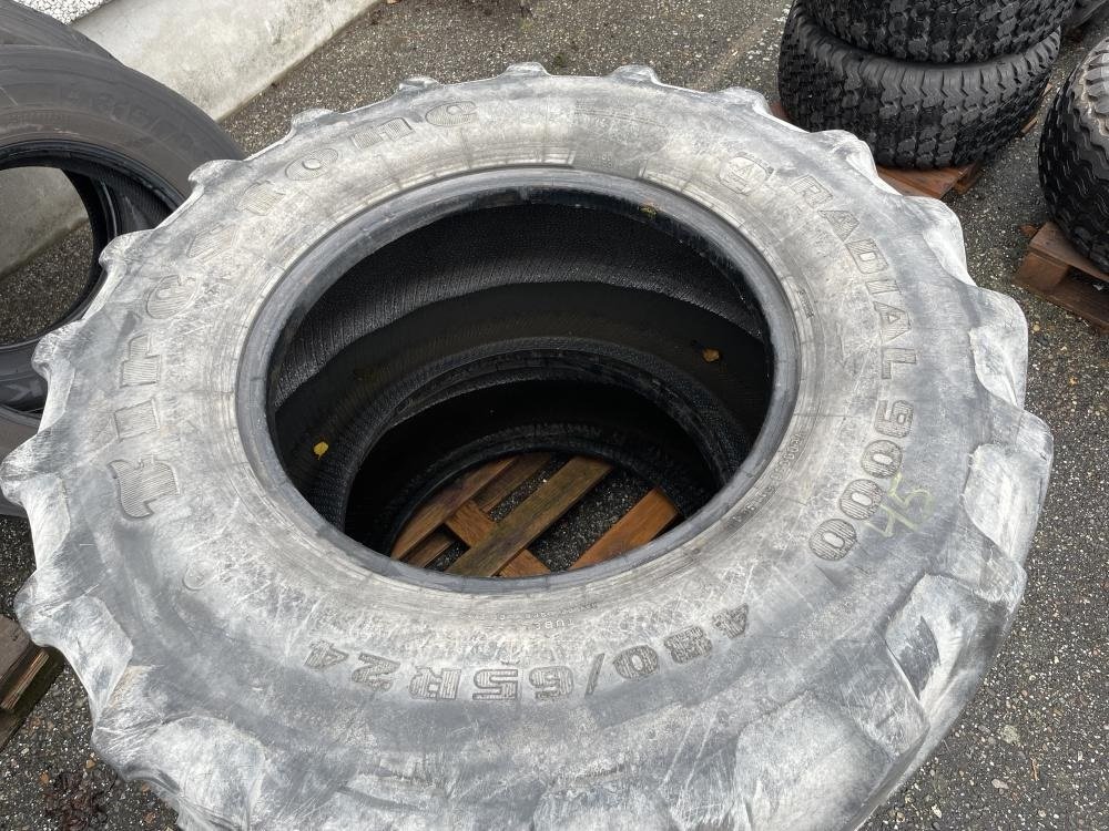 Reifen tip Firestone 480/65R24 Firestone, Gebrauchtmaschine in Dronninglund (Poză 2)