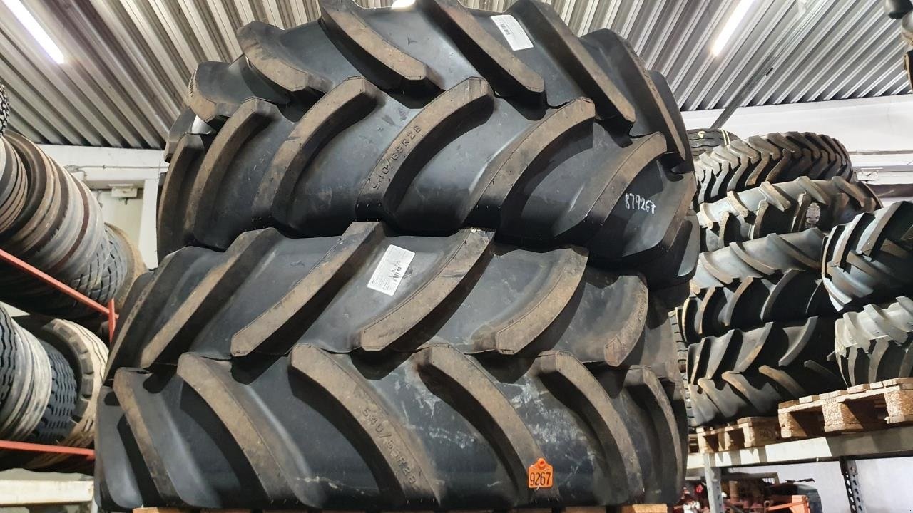 Reifen des Typs Firestone 540/65R28, Gebrauchtmaschine in Viborg (Bild 1)