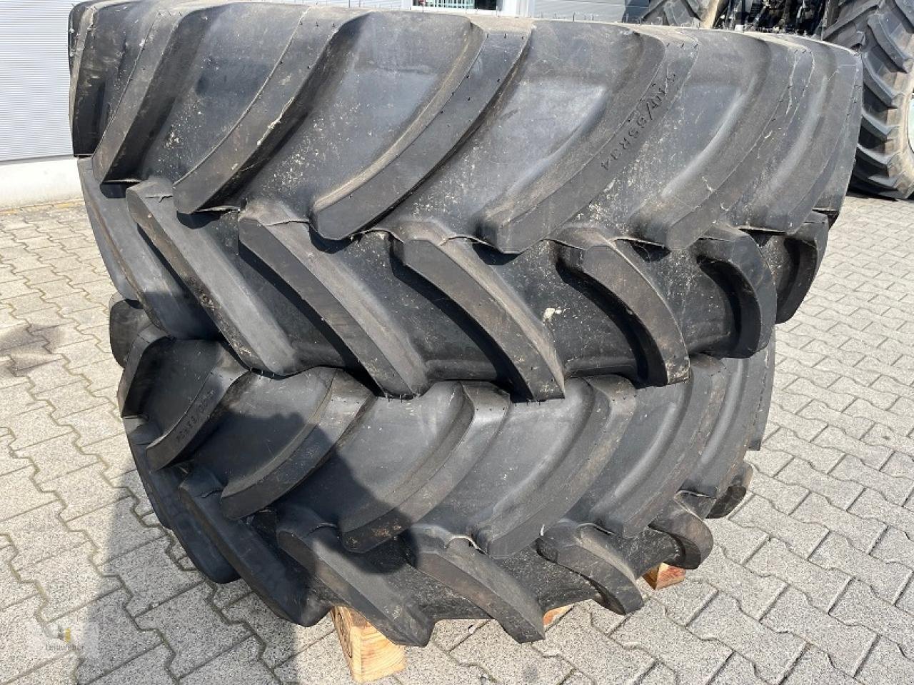 Reifen tip Firestone 540/65R34, Gebrauchtmaschine in Neuhof - Dorfborn (Poză 2)