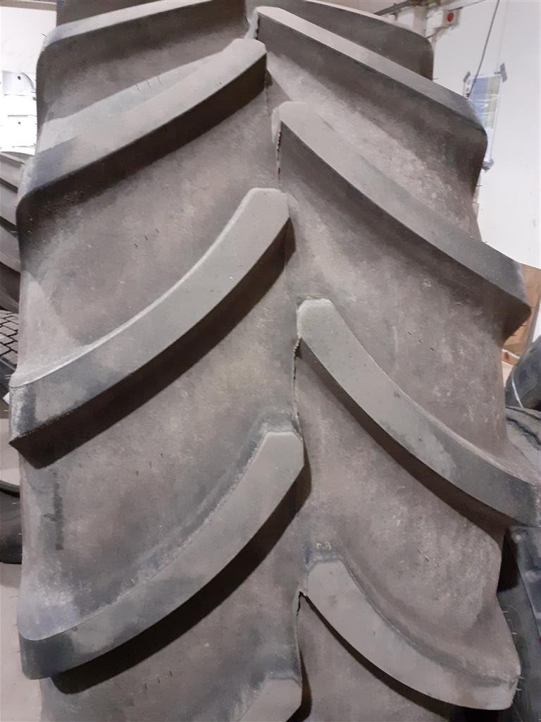 Reifen des Typs Firestone 710/70R38, Gebrauchtmaschine in Danmark (Bild 2)