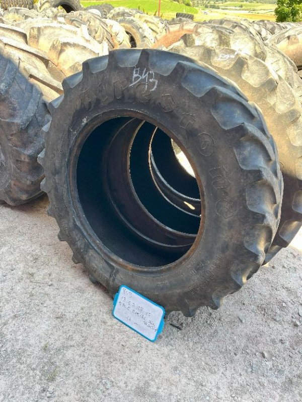 Reifen tip Firestone RADIAL ALLTRACTION, Gebrauchtmaschine in Montpellier (Poză 1)